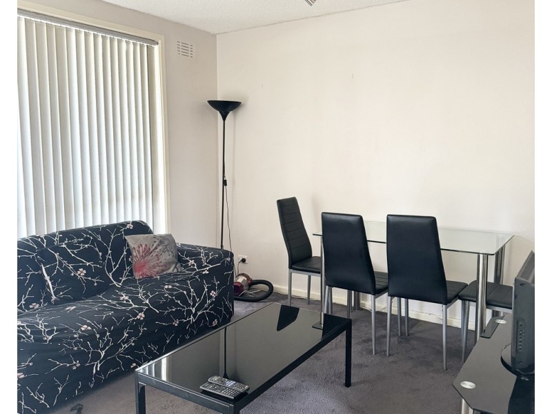 9/3 Charles Street, Queanbeyan NSW 2620