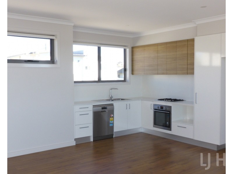 61A Beltana Avenue, Googong NSW 2620