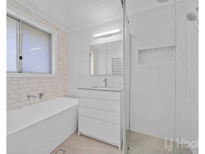 6 Laura Place, Karabar NSW 2620