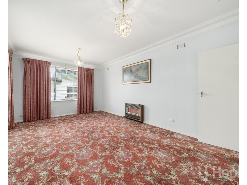 96 Stornaway Road, Queanbeyan NSW 2620