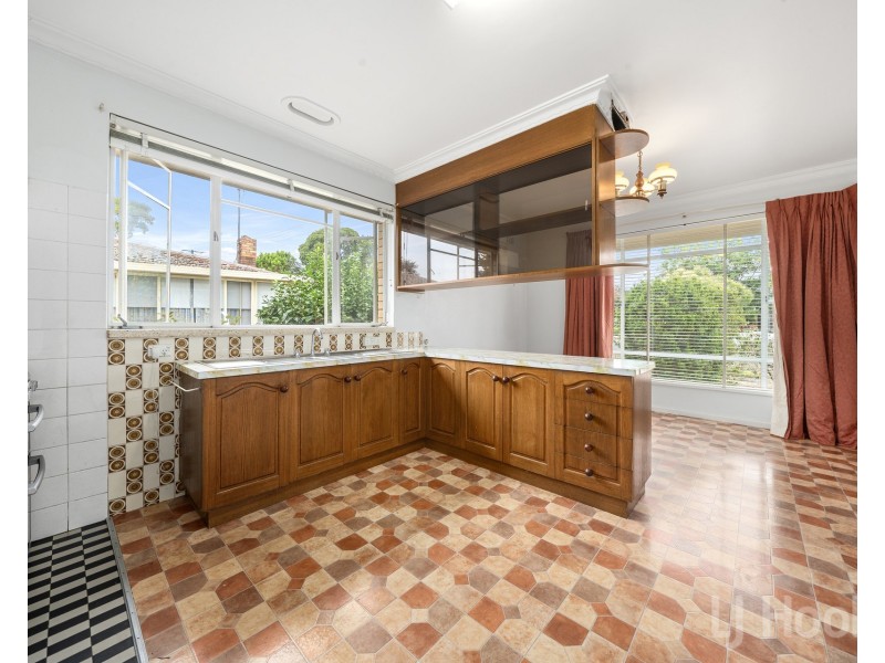 96 Stornaway Road, Queanbeyan NSW 2620