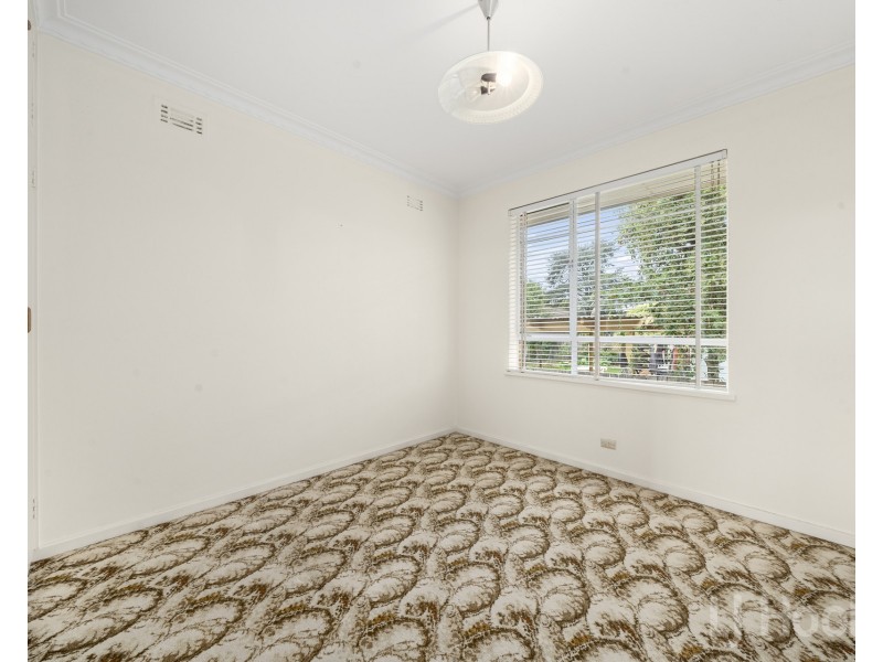 96 Stornaway Road, Queanbeyan NSW 2620