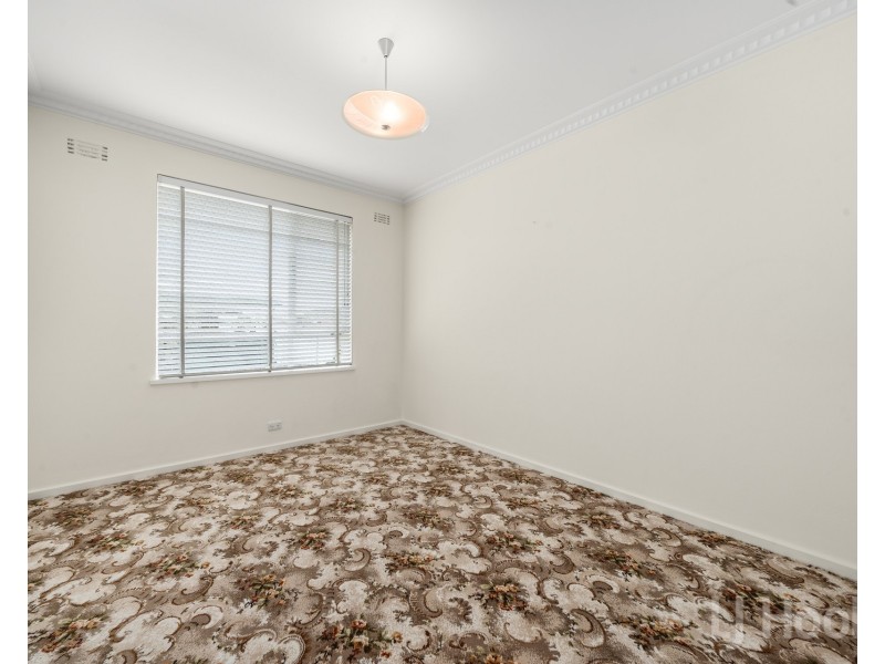 96 Stornaway Road, Queanbeyan NSW 2620