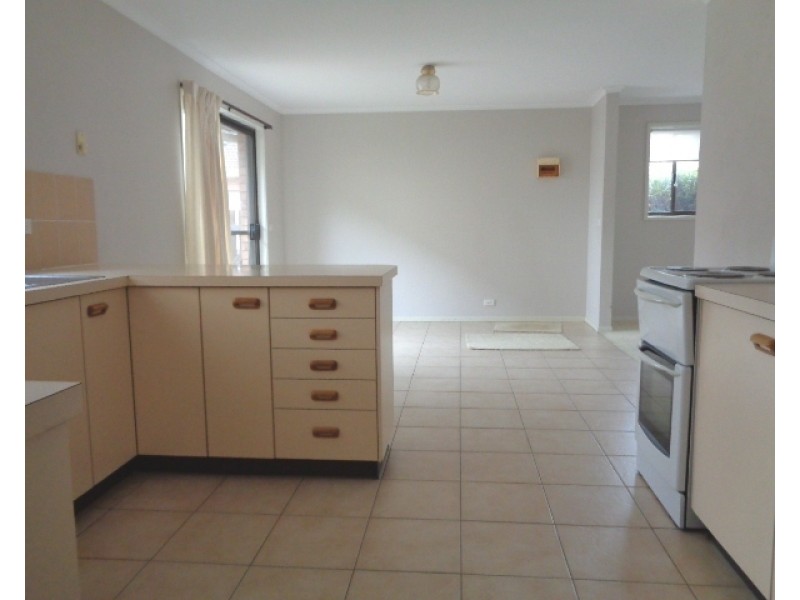 3/11 Donald Road, Queanbeyan NSW 2620