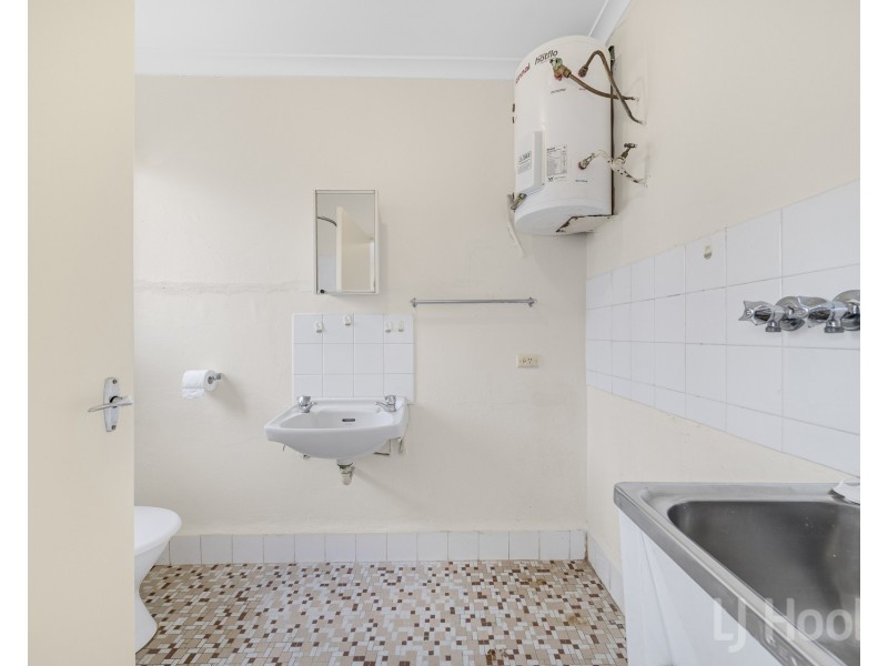 1/122 Henderson Road, Crestwood NSW 2620