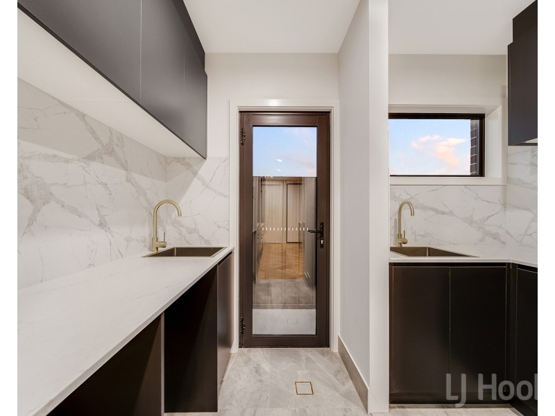 25 Lambrigg Road, Googong NSW 2620