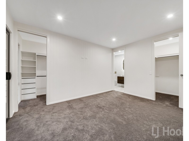 25 Lambrigg Road, Googong NSW 2620