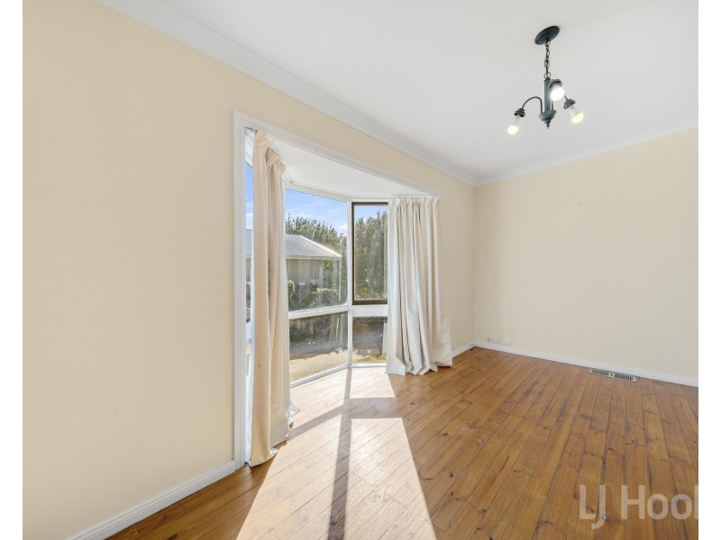 32 Thorpe Avenue, Queanbeyan NSW 2620