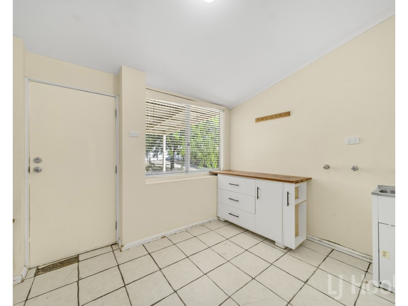 32 Thorpe Avenue, Queanbeyan NSW 2620