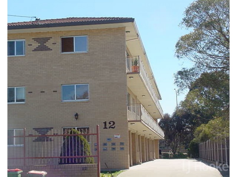 8/12 Gilmore Place, Queanbeyan NSW 2620