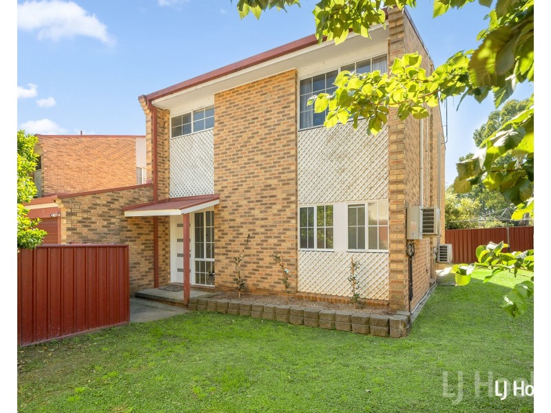6/9-15 Torpy Place, Jerrabomberra NSW 2619