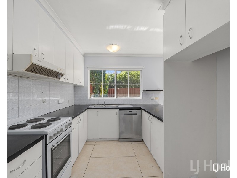 6/9-15 Torpy Place, Jerrabomberra NSW 2619