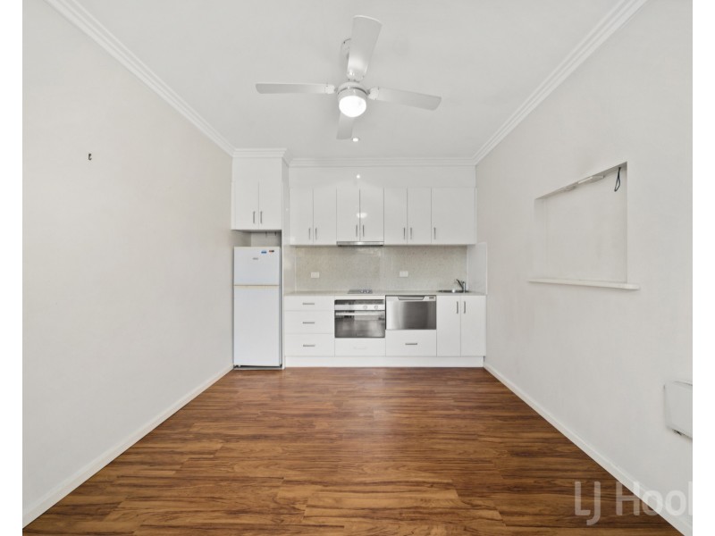 6/13-15 Gilmore Place, Queanbeyan West NSW 2620