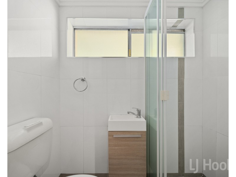6/13-15 Gilmore Place, Queanbeyan West NSW 2620