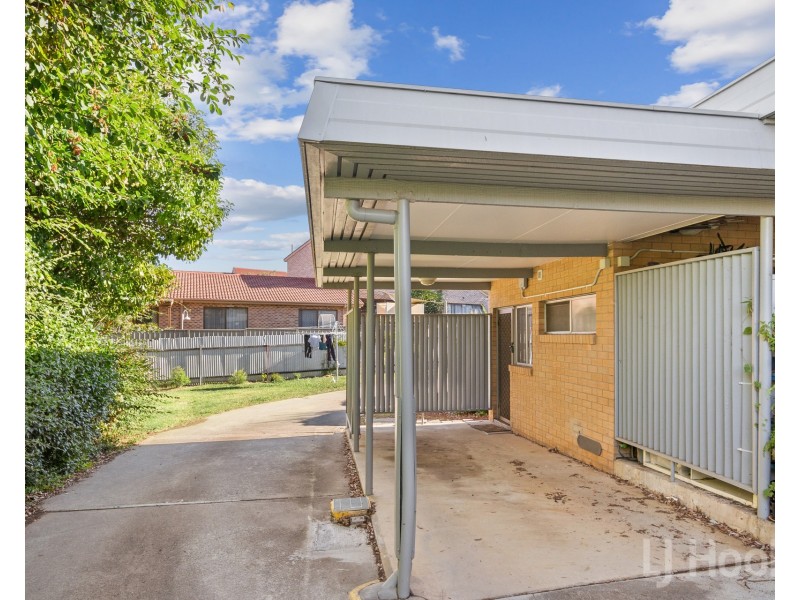 6/13-15 Gilmore Place, Queanbeyan West NSW 2620