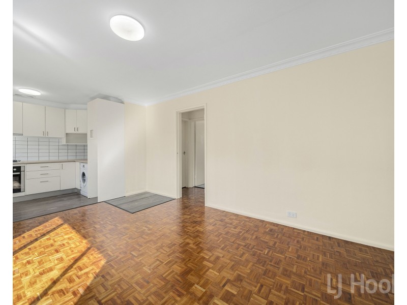 1/56 Atkinson Street, Queanbeyan NSW 2620