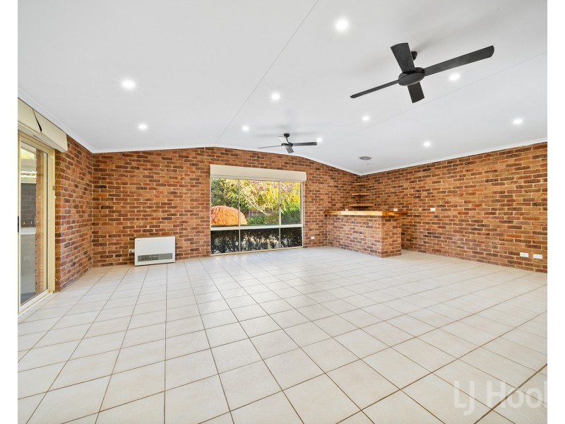 11 Coachwood Avenue, Jerrabomberra NSW 2619