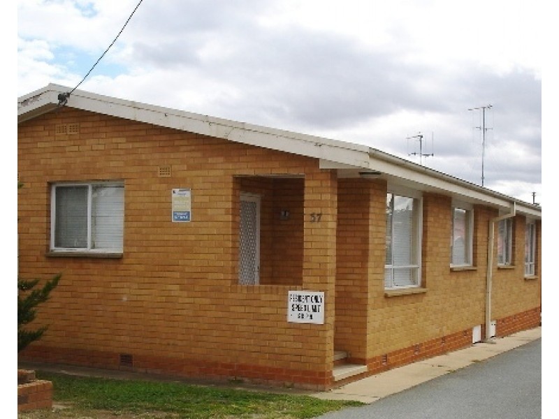 6/37 Morton Street, Queanbeyan NSW 2620