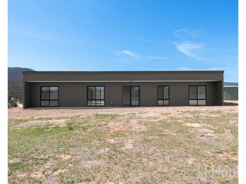 87 Scott Street, Burra NSW 2620