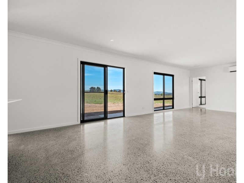 87 Scott Street, Burra NSW 2620