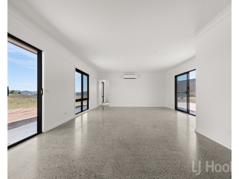 87 Scott Street, Burra NSW 2620