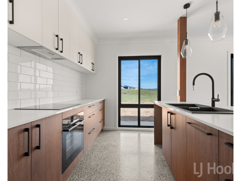 87 Scott Street, Burra NSW 2620