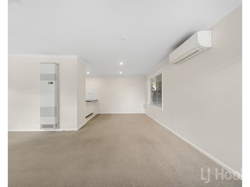1 Byrne Place, Jerrabomberra NSW 2619