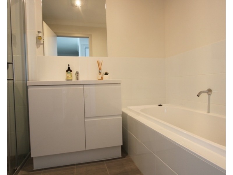 81 Caragh Avenue, Googong NSW 2620