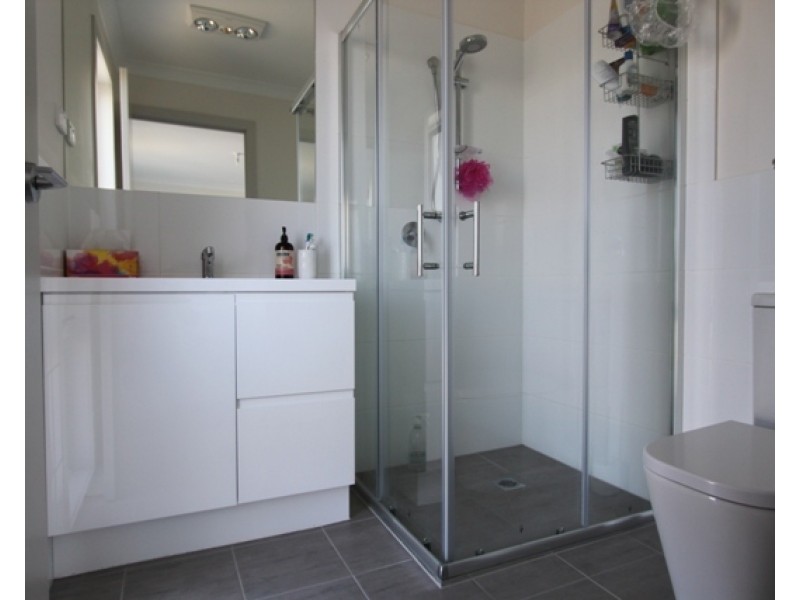 81 Caragh Avenue, Googong NSW 2620