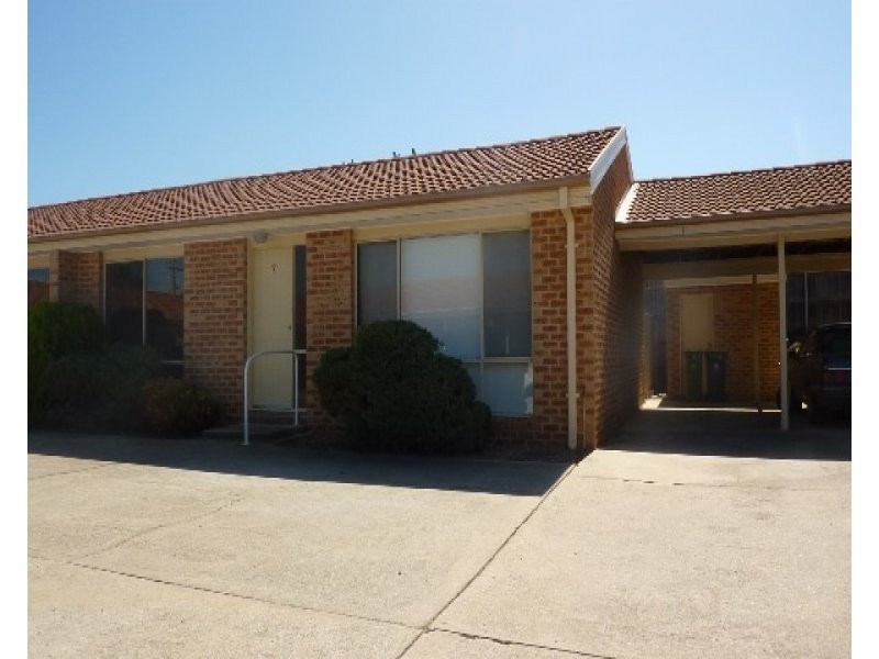 7/17-23 Thuralilly Street, Queanbeyan NSW 2620