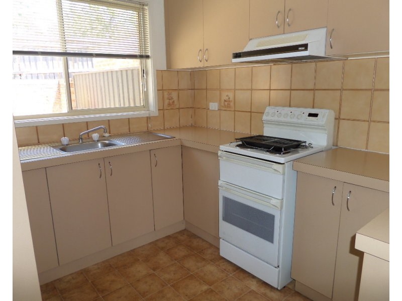 7/17-23 Thuralilly Street, Queanbeyan NSW 2620