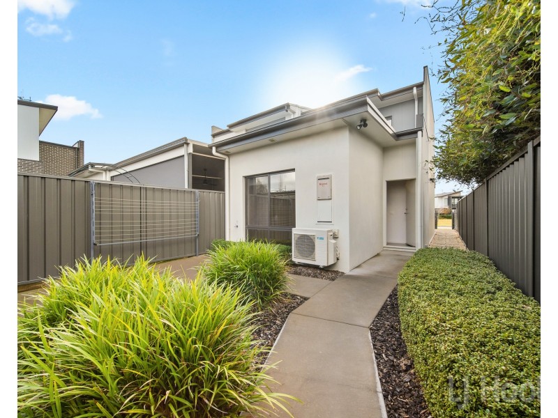 8 Percival Road, Googong NSW 2620