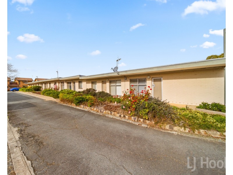 28 Donald Road, Queanbeyan NSW 2620