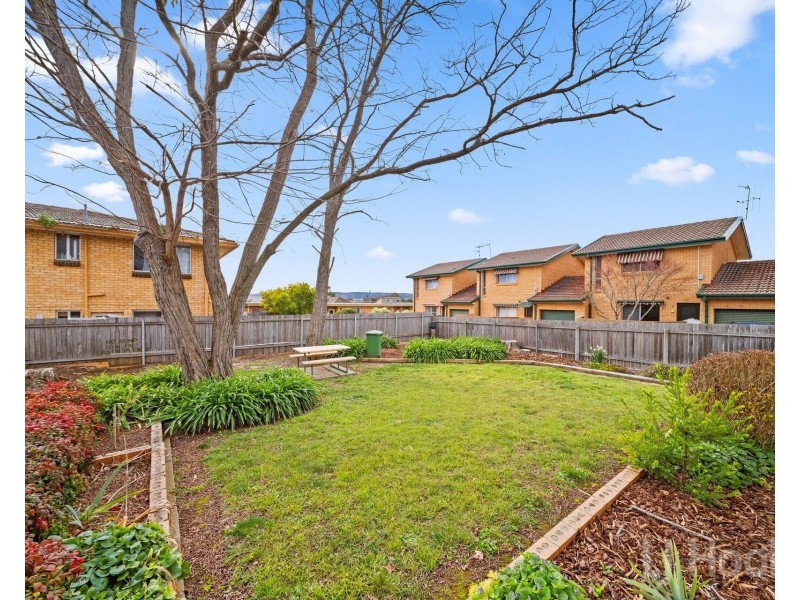 28 Donald Road, Queanbeyan NSW 2620