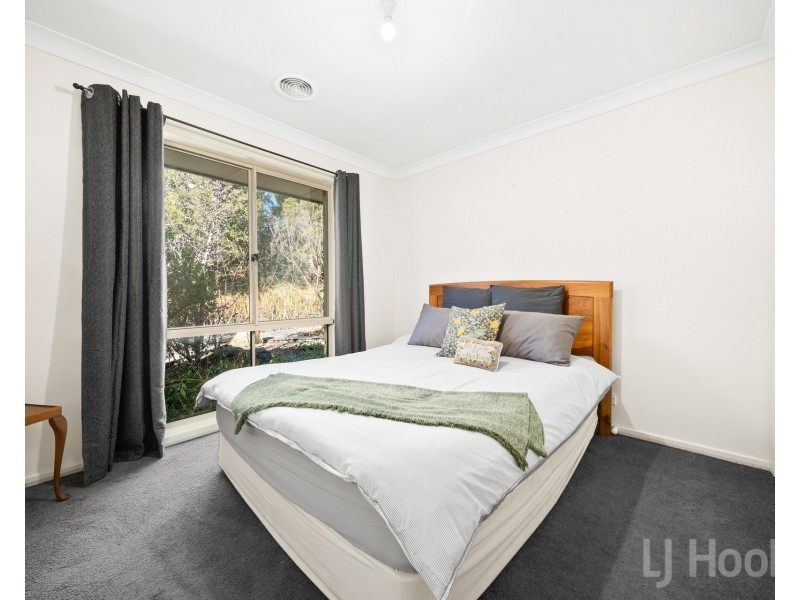 48 Beacon Place, Googong NSW 2620