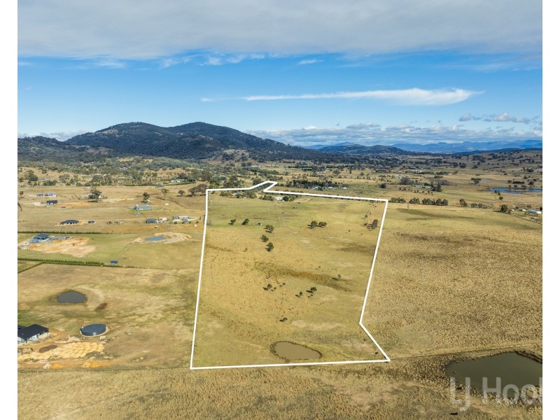 48 Beacon Place, Googong NSW 2620