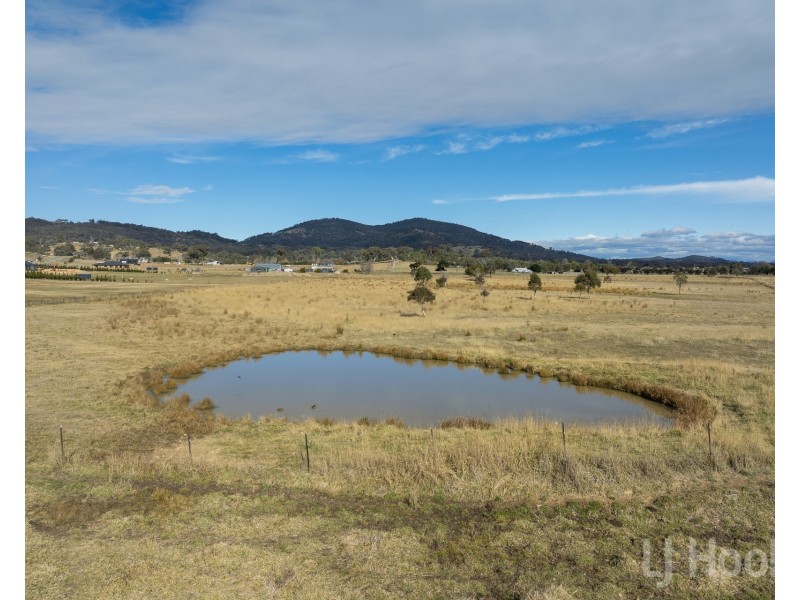 48 Beacon Place, Googong NSW 2620