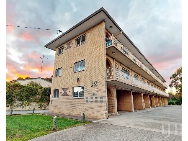8/12 Gilmore Place, Queanbeyan NSW 2620