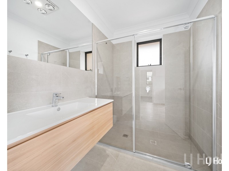 1/40 Munro Road, Queanbeyan NSW 2620