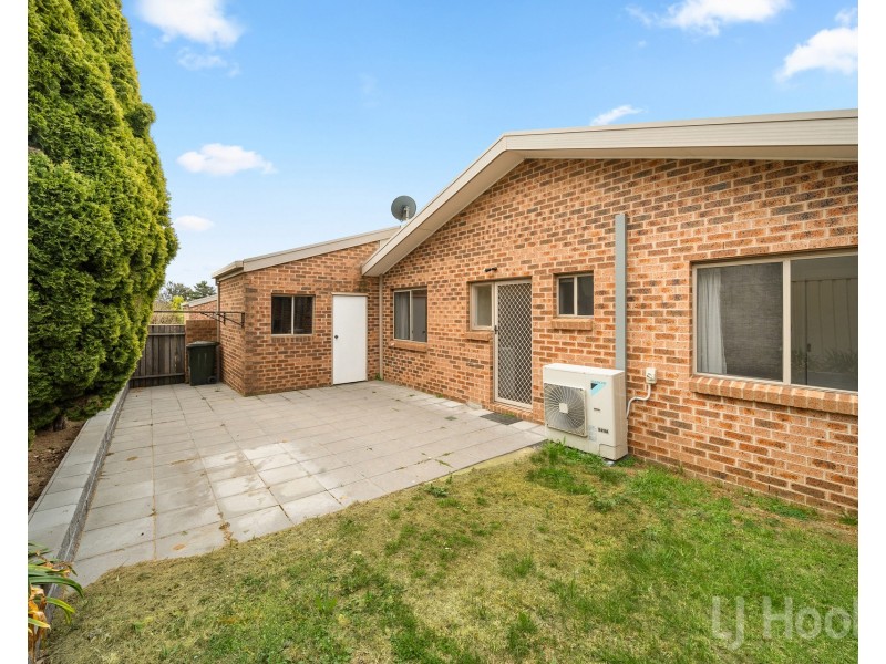 11/37 Derrima Road, Queanbeyan NSW 2620