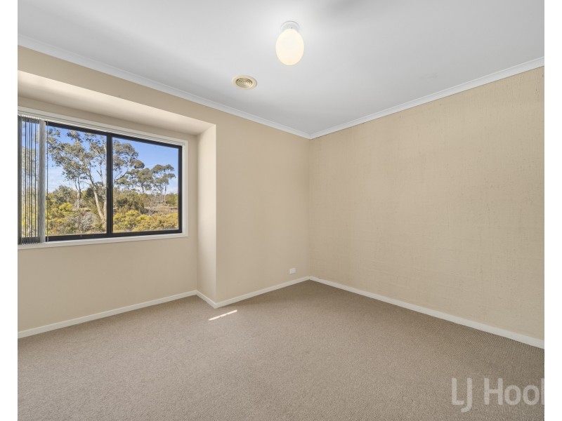 11/32 Doeberl Place, Karabar NSW 2620