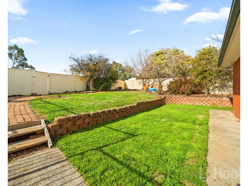 21 Wangara Crescent, Queanbeyan West NSW 2620