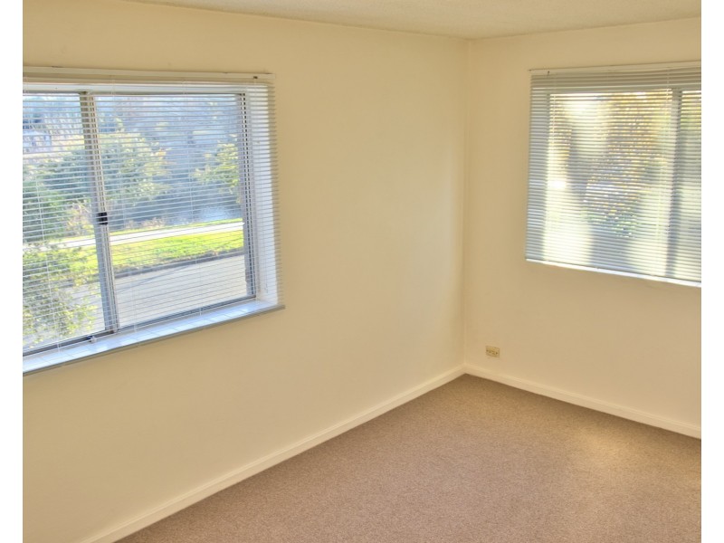 4/46 Trinculo Place, Queanbeyan NSW 2620
