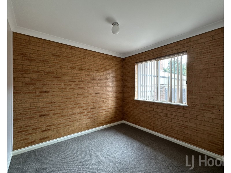 1/4 Marilyn Place, Queanbeyan NSW 2620