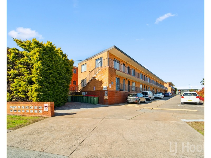 14/124 Henderson Road, Crestwood NSW 2620