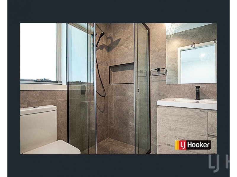 22 Leon Street, Googong NSW 2620