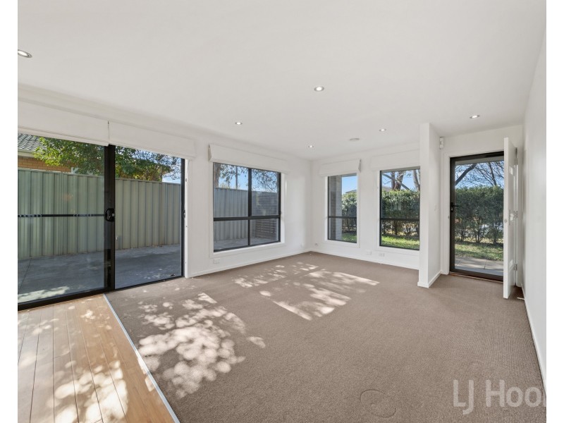 1/19 Broughton Place, Queanbeyan NSW 2620