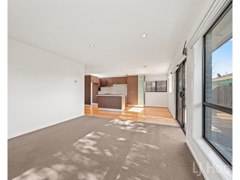 1/19 Broughton Place, Queanbeyan NSW 2620