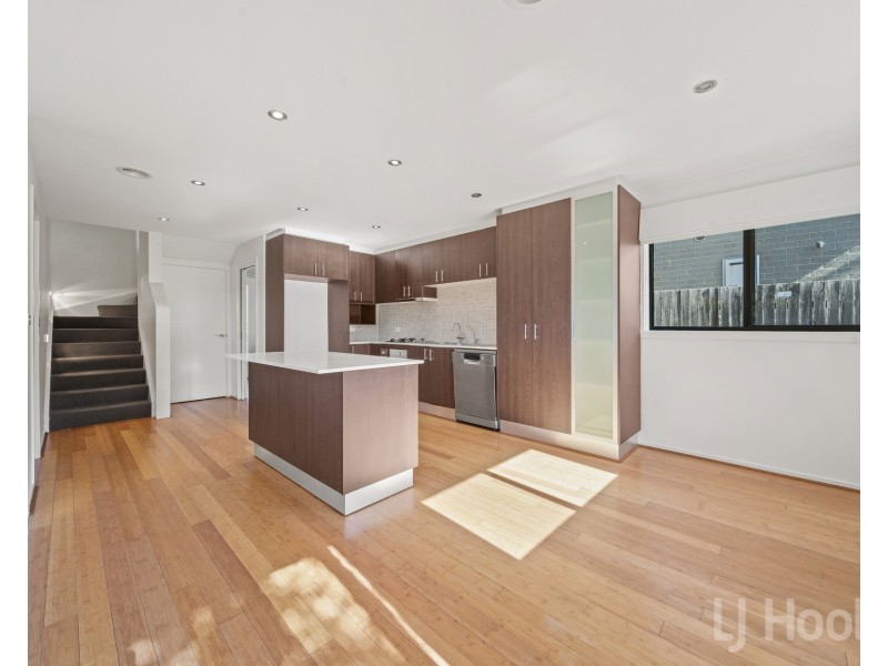 1/19 Broughton Place, Queanbeyan NSW 2620