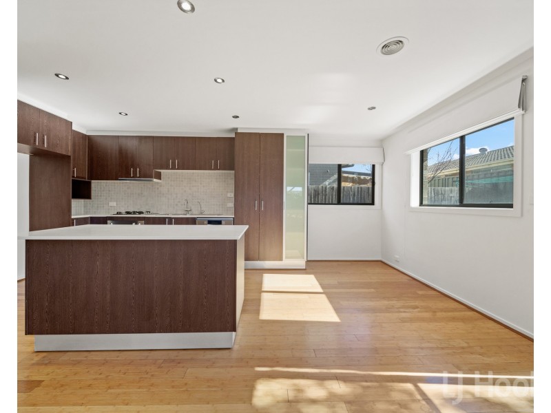 1/19 Broughton Place, Queanbeyan NSW 2620